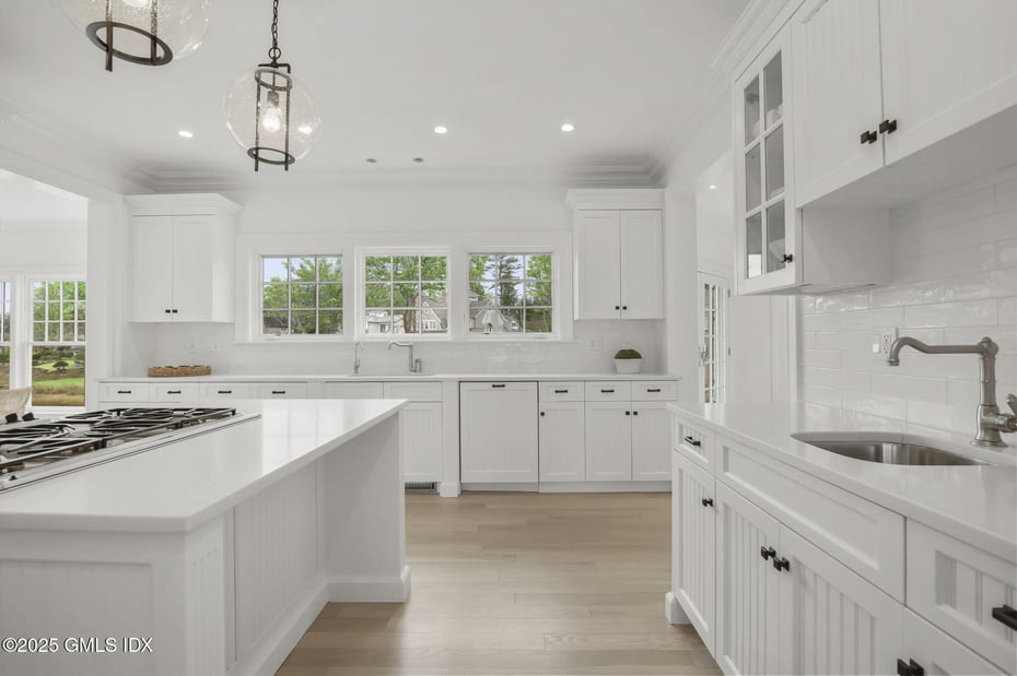 18 Shoal Point Lane Photo 5