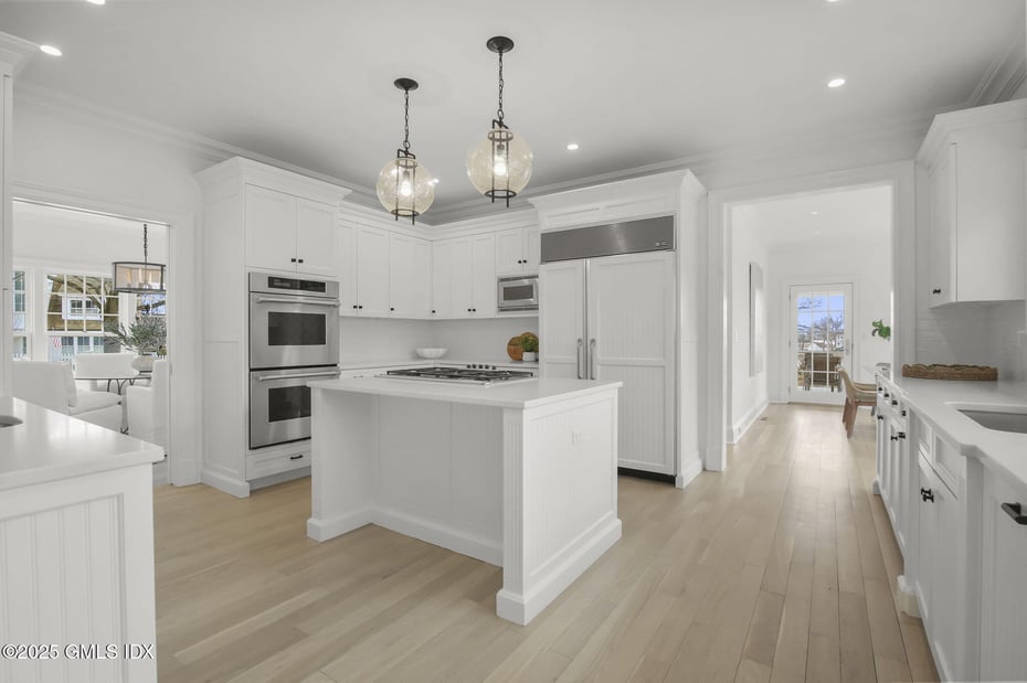 18 Shoal Point Lane Photo 6