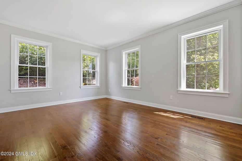 551 River Road Photo 6