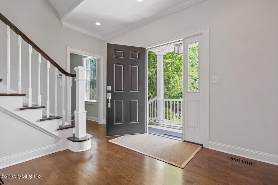 551 River Road Photo 4