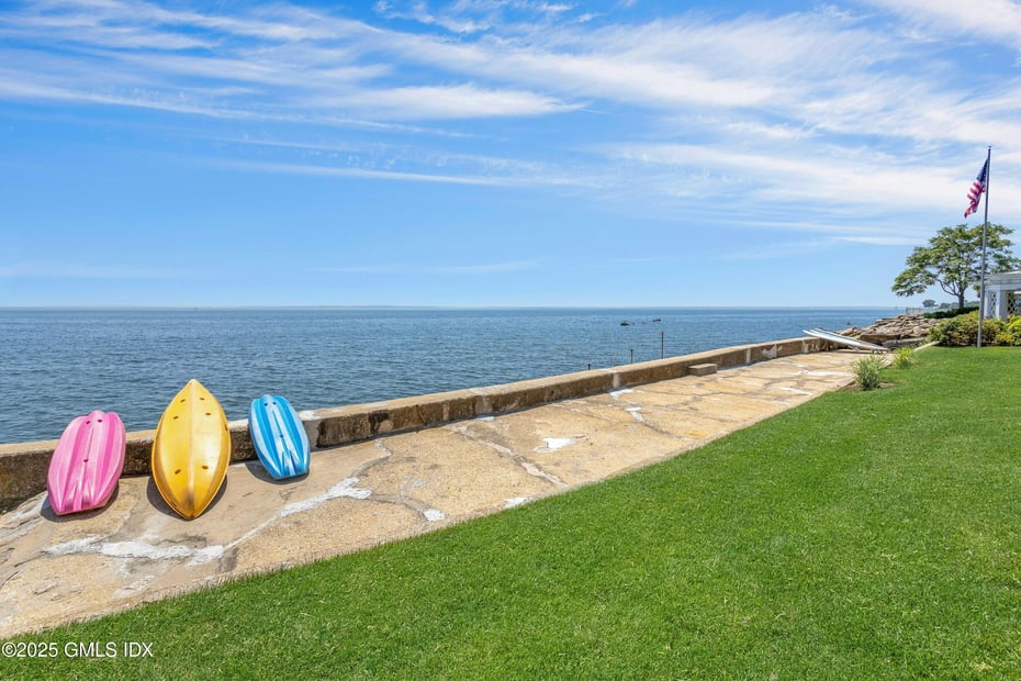 200 Shore Road Photo 8