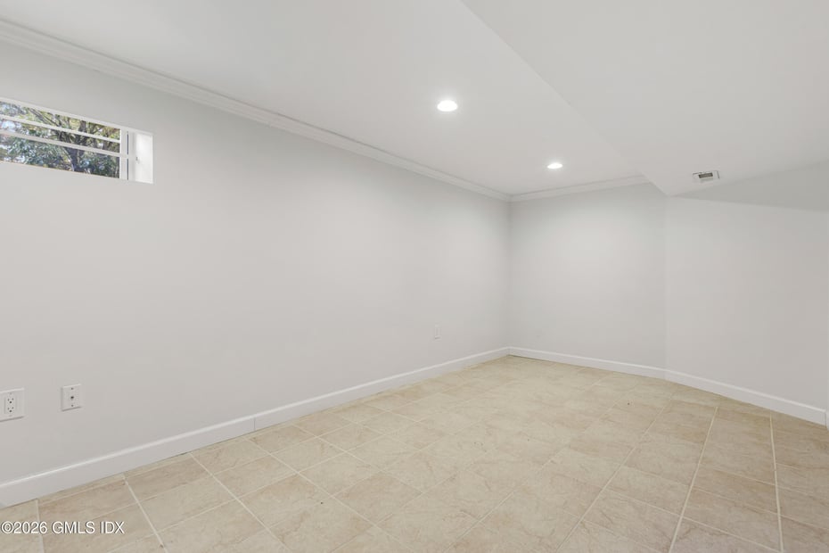 53 Lockwood Avenue Photo 24