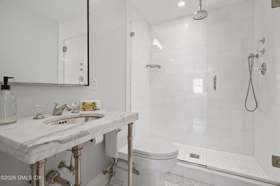 7 Grimes Road Photo 13