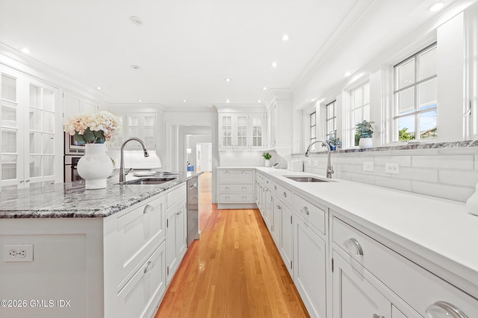 28 Irvine Road Photo 17