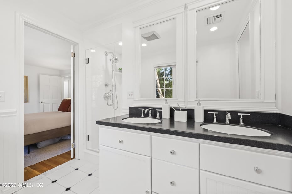 28 Irvine Road Photo 33