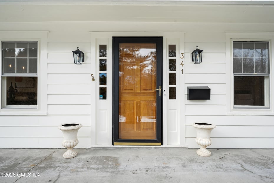 341 Sound Beach Avenue Photo 4