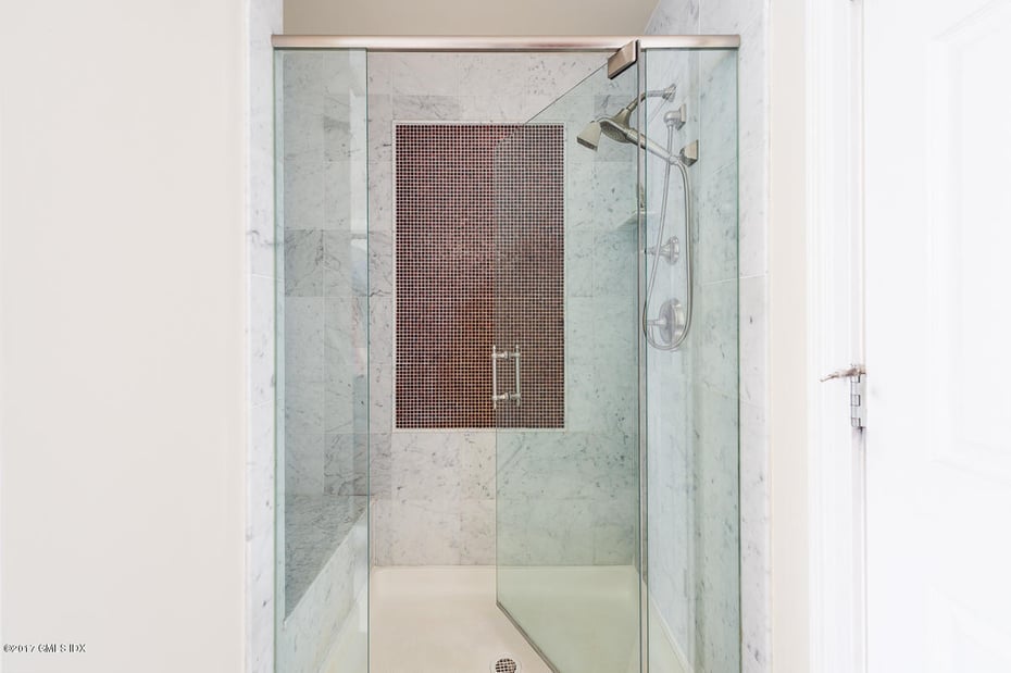 106 Orchard Street Photo 18