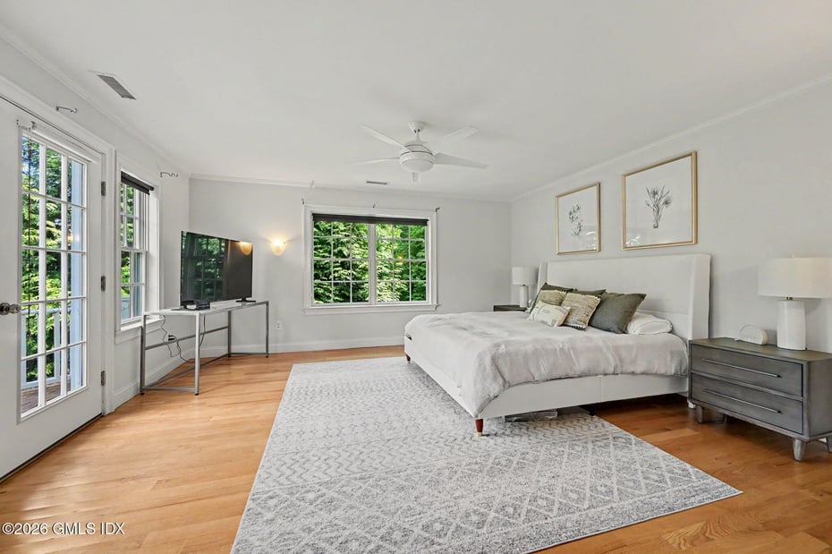 106 Orchard Street Photo 15