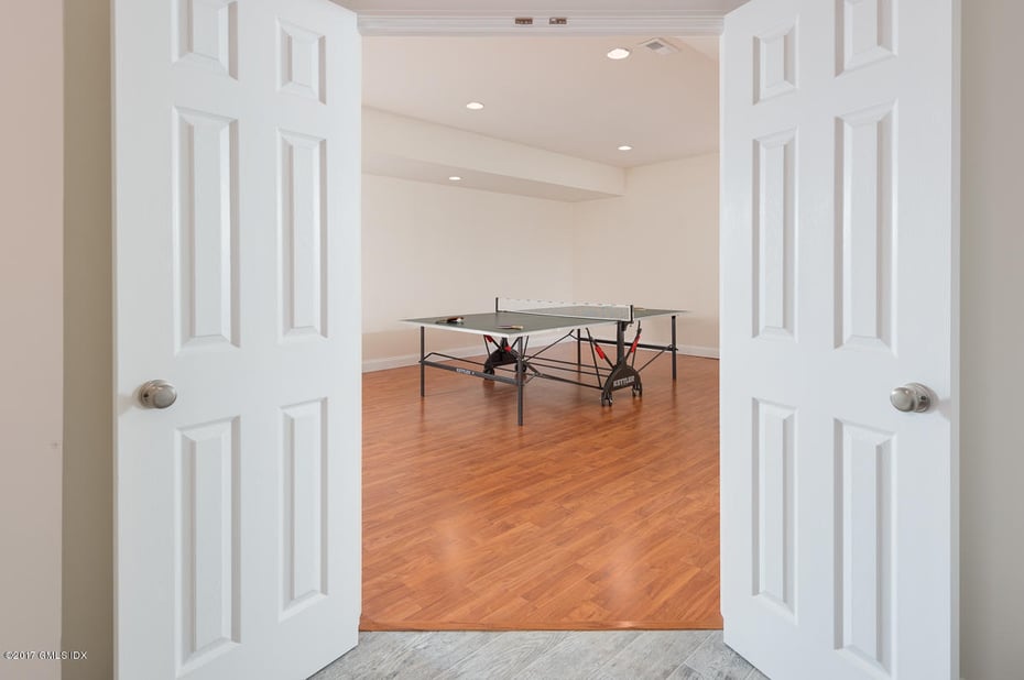 106 Orchard Street Photo 23