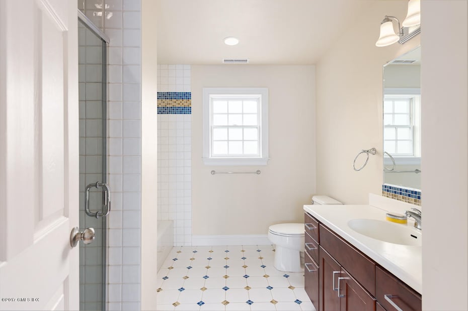 106 Orchard Street Photo 20