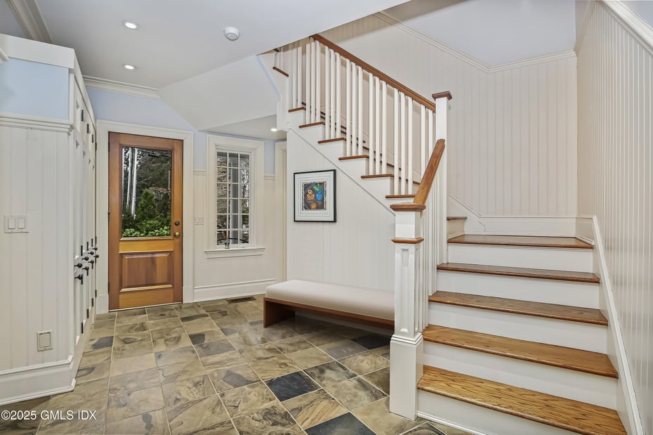 7 Jones Park Drive Photo 17