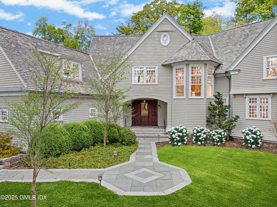 7 Jones Park Drive Photo 2
