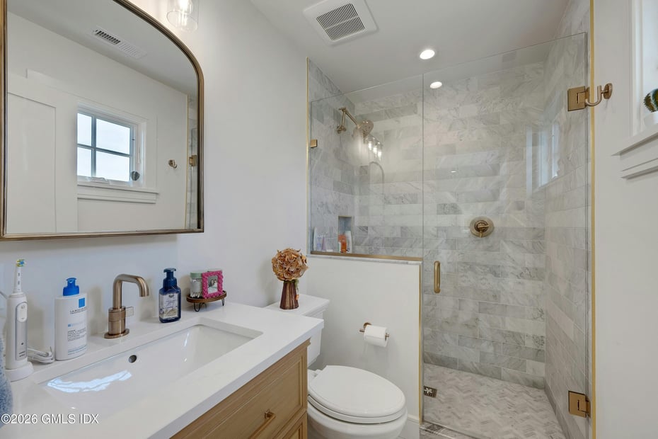47 Ridge Street Photo 11