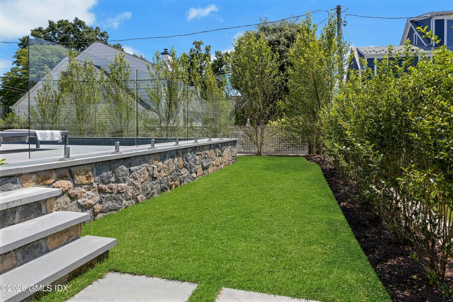 25 Cove Road Photo 9