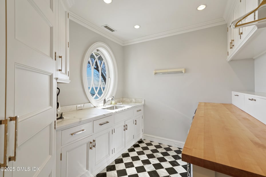 579 Indian Field Road Photo 42