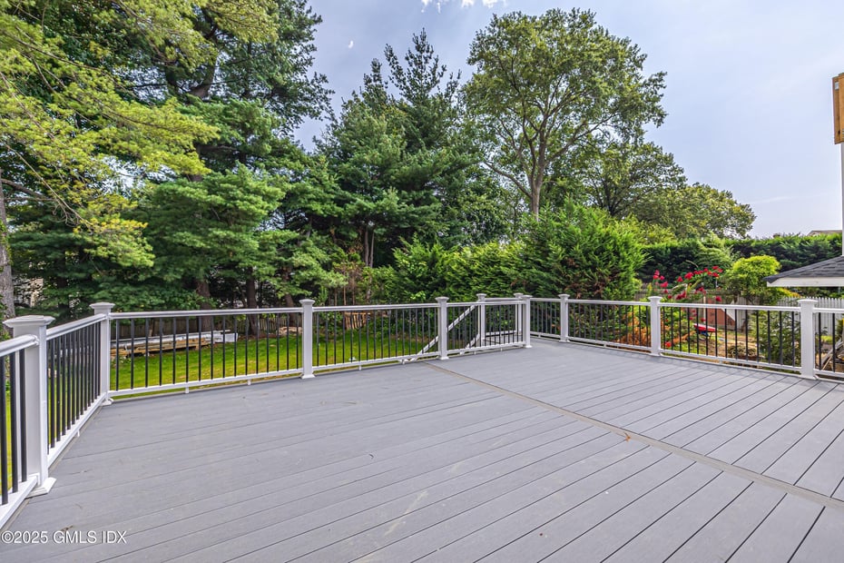 20 Sound Beach Avenue Photo 35