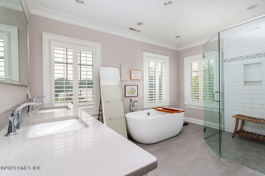 552 River Road Photo 19