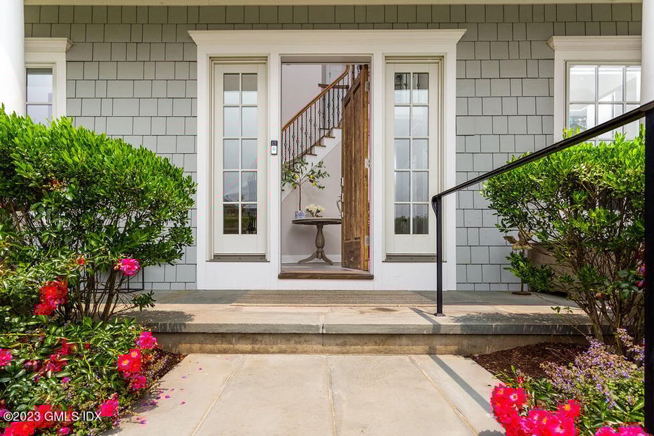 552 River Road Photo 3