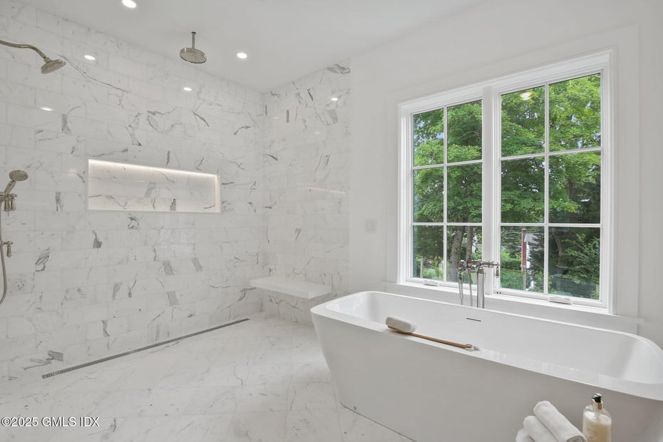 8 Fado Lane Photo 30