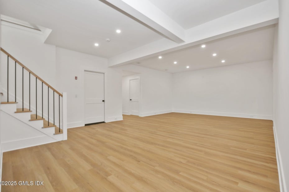 8 Fado Lane Photo 39