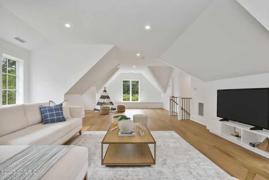 8 Fado Lane Photo 35