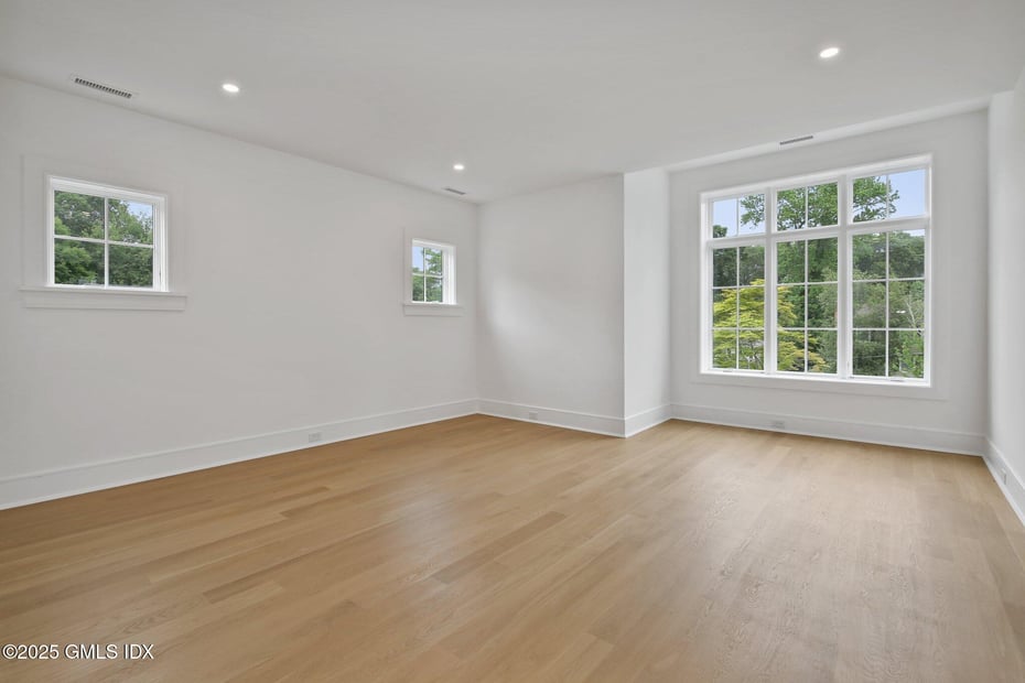 8 Fado Lane Photo 22