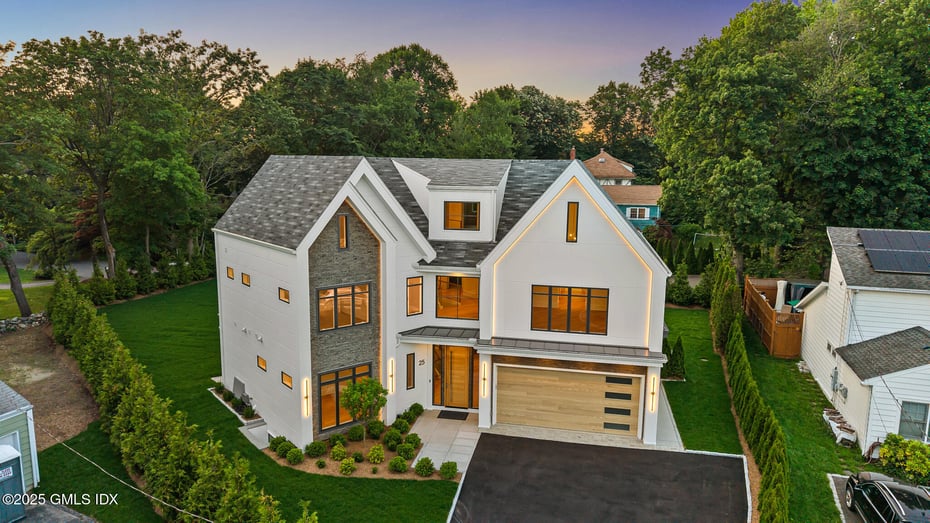 25 Dialstone Lane Photo 46