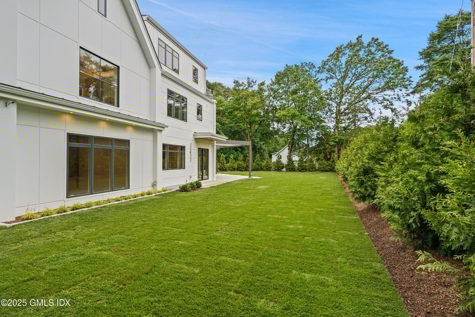 25 Dialstone Lane Photo 39