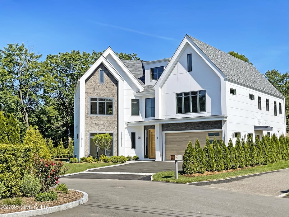 25 Dialstone Lane Photo 42