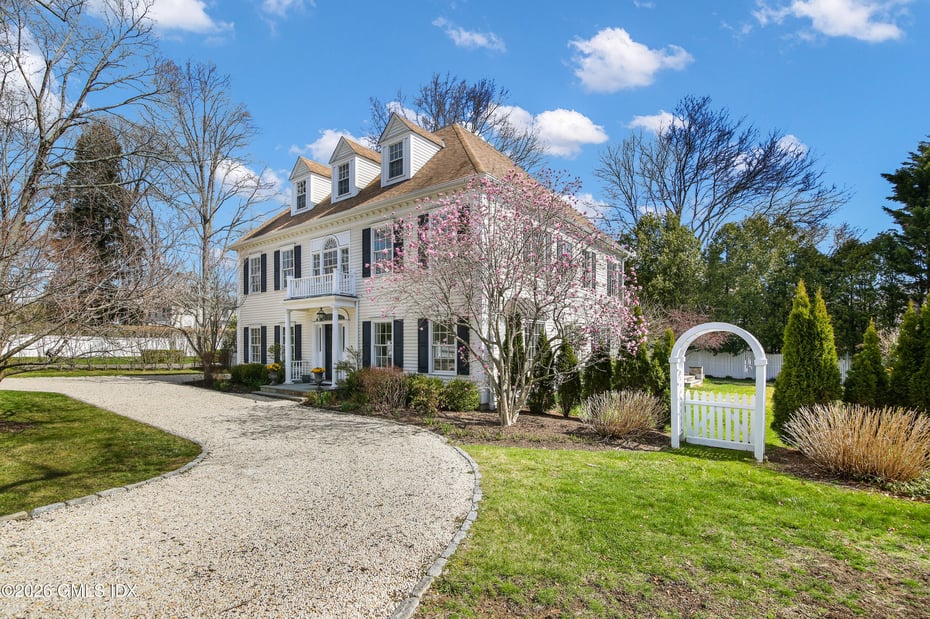 410 Sound Beach Avenue Photo 2