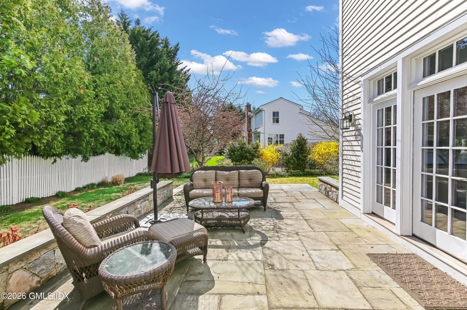 410 Sound Beach Avenue Photo 27