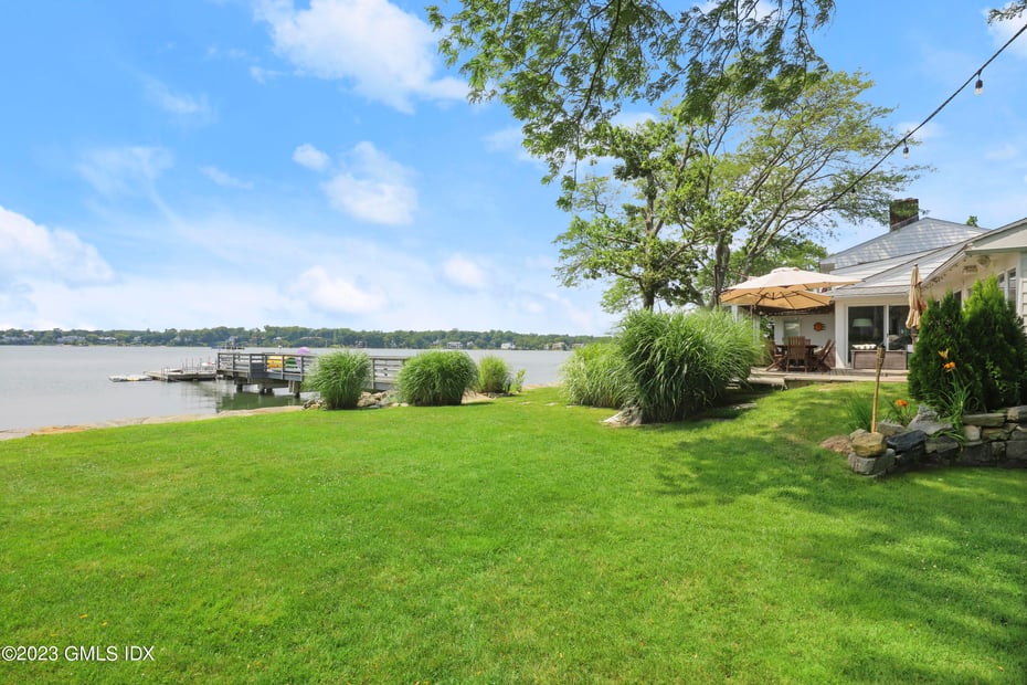 22 Northway Photo 33