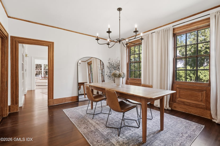 33 Mead Avenue Photo 9