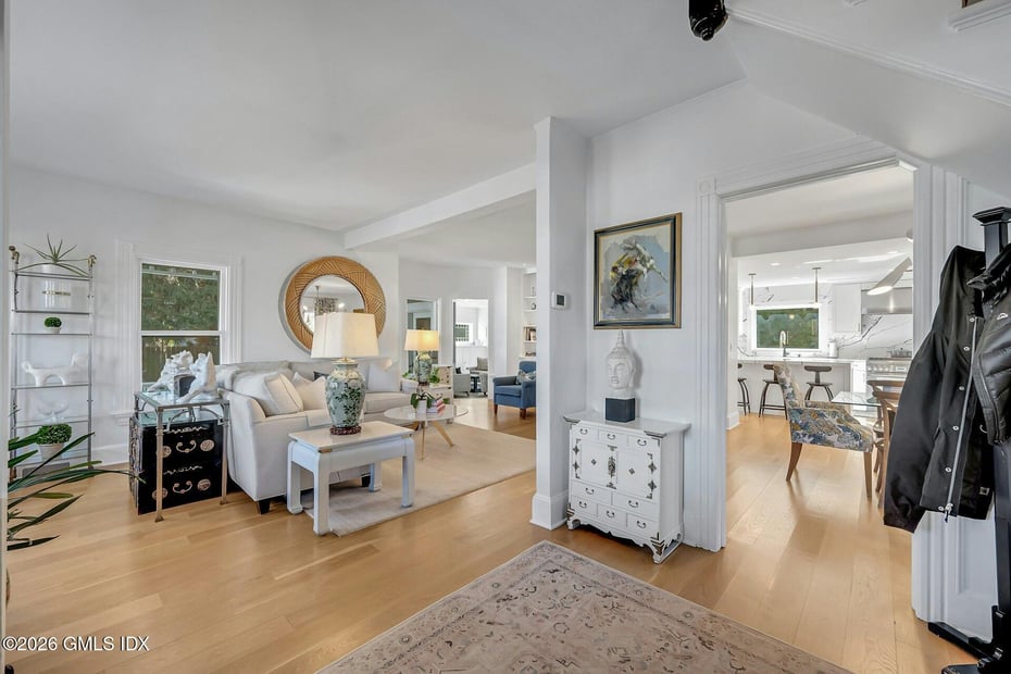 333 Sound Beach Avenue Photo 5