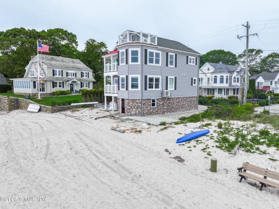 22 Shore Road Photo 1