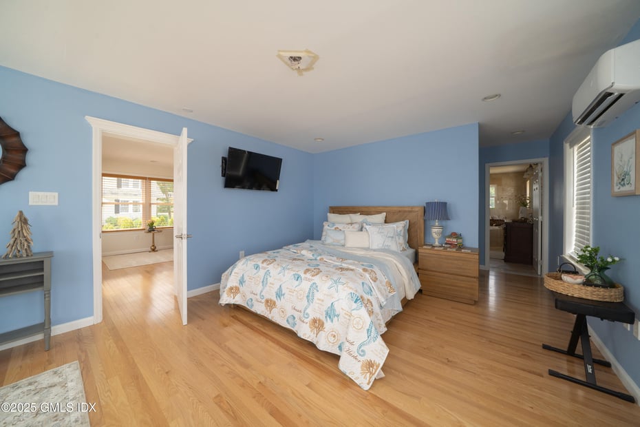 22 Shore Road Photo 19