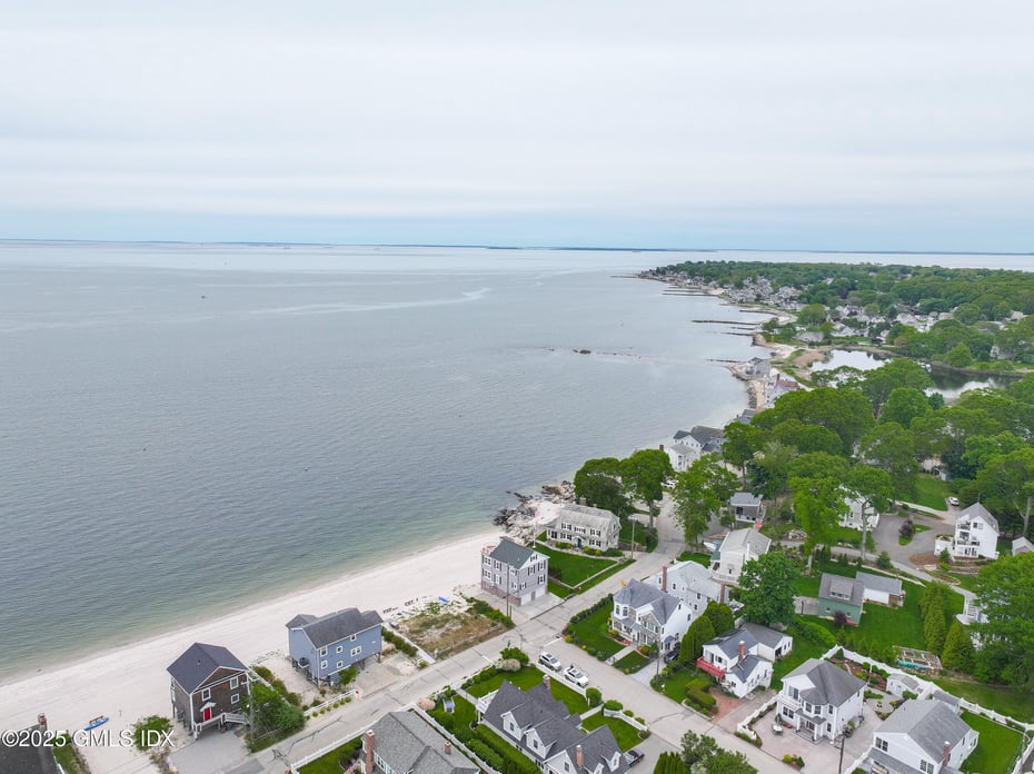 22 Shore Road Photo 3