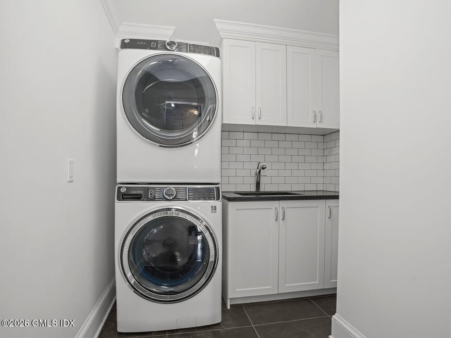 21 Lake Drive Photo 15