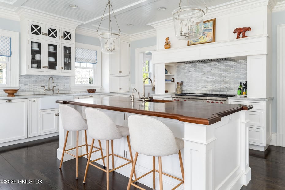 45 Willow Road Photo 8