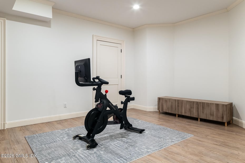 45 Willow Road Photo 25