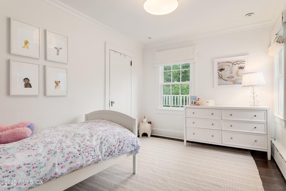 227 Riverside Avenue Photo 16