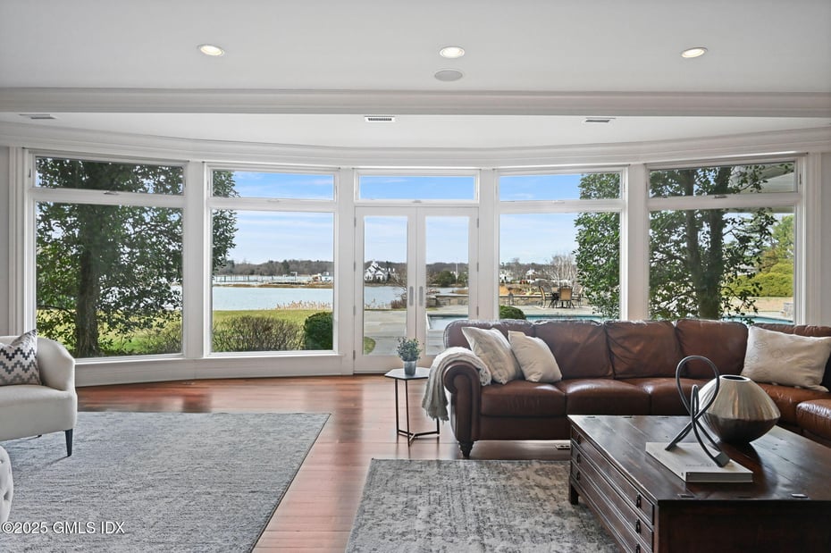 52 Carriglea Drive Photo 54