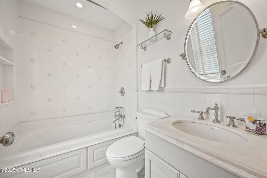 52 Carriglea Drive Photo 43