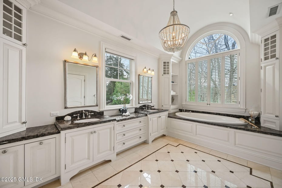 52 Carriglea Drive Photo 38