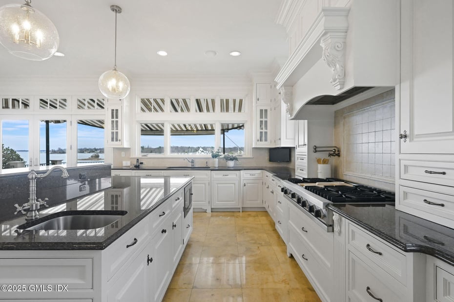 52 Carriglea Drive Photo 24
