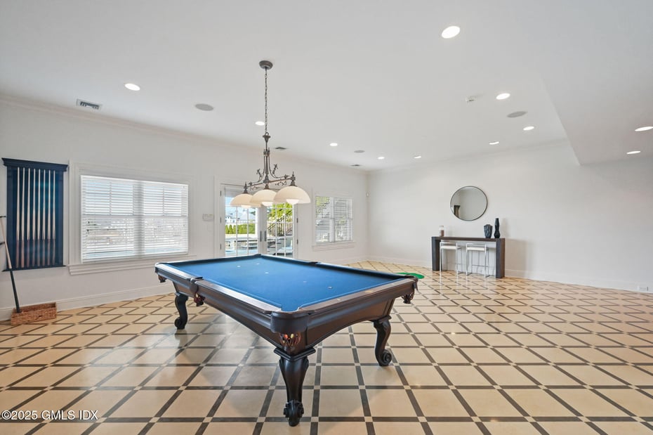 52 Carriglea Drive Photo 55
