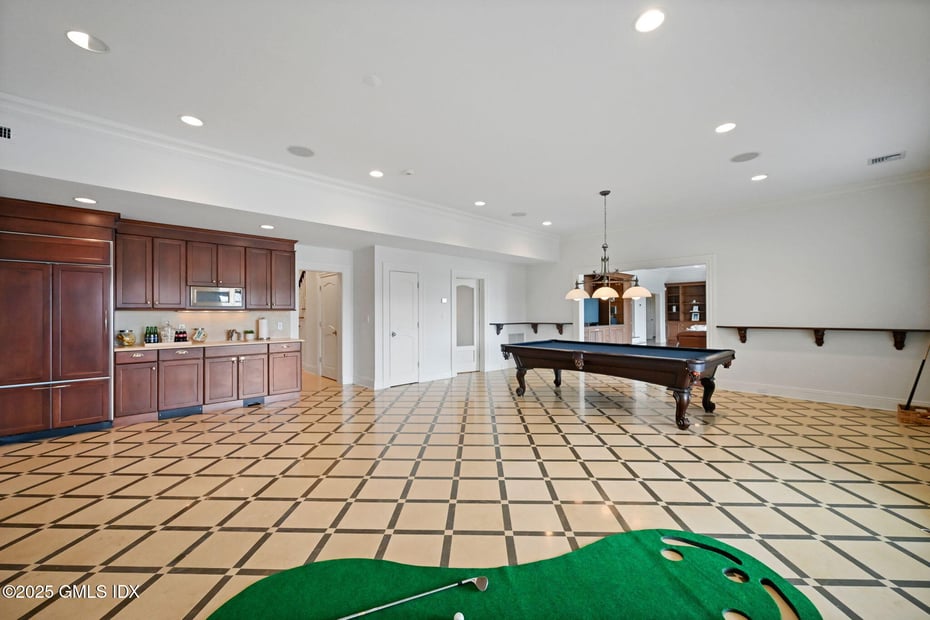 52 Carriglea Drive Photo 56
