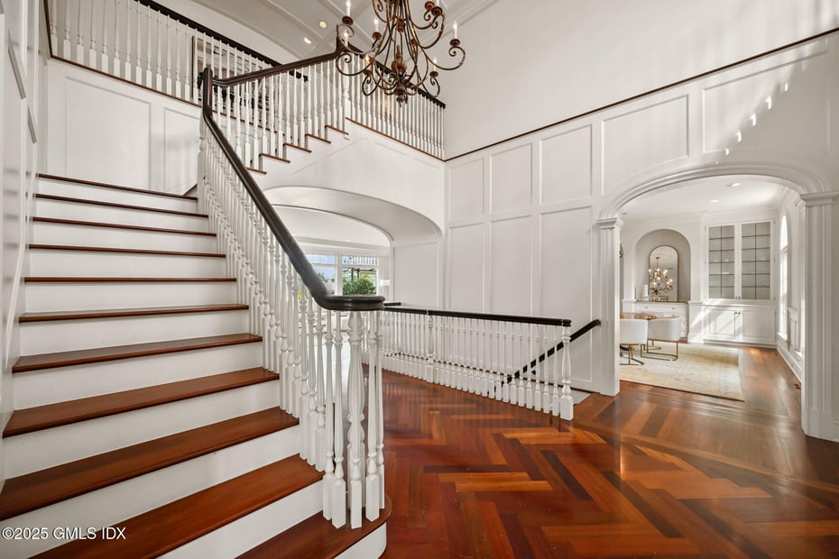 52 Carriglea Drive Photo 13