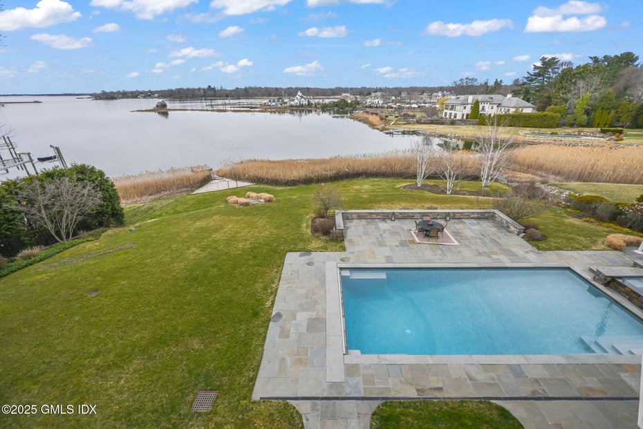 52 Carriglea Drive Photo 41