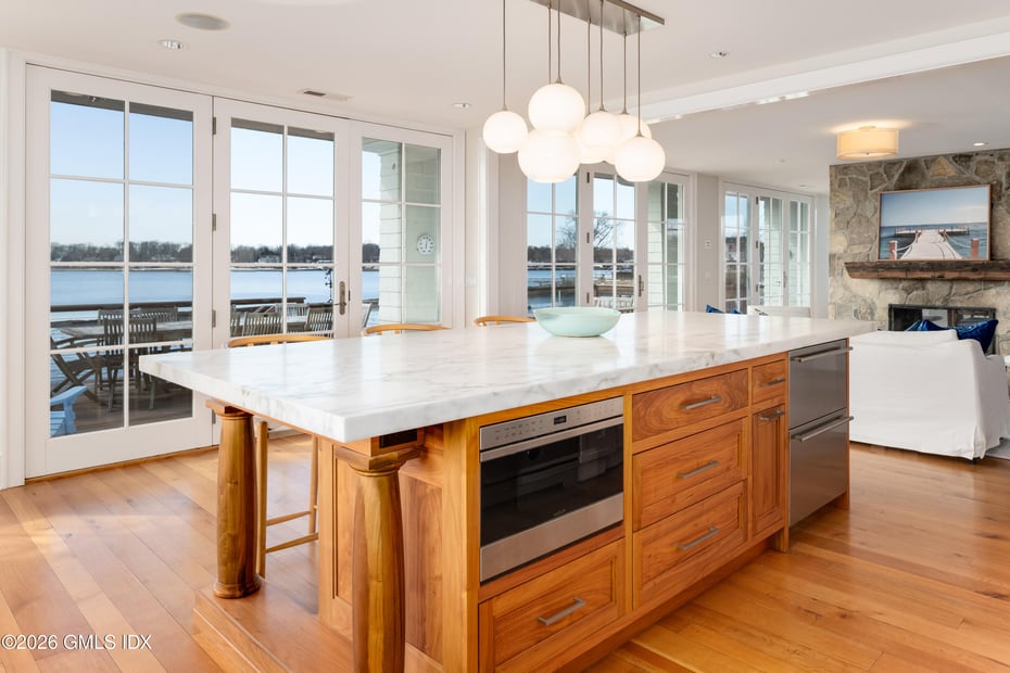 189 Shore Road Photo 8